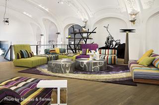 CLOSE-UP　BRAND/Roche Bobois