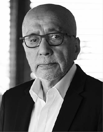 阿部 勤